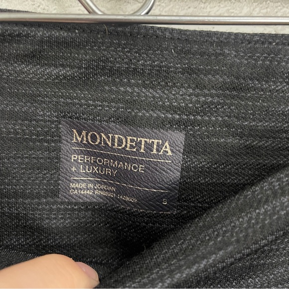 MONDETTA Black / Gray Heathered Side Pocket Leggings - Picture 7 of 12